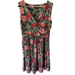 Floral Sleeveless Faux Wrap twist V-neck Dress - Green and Pink